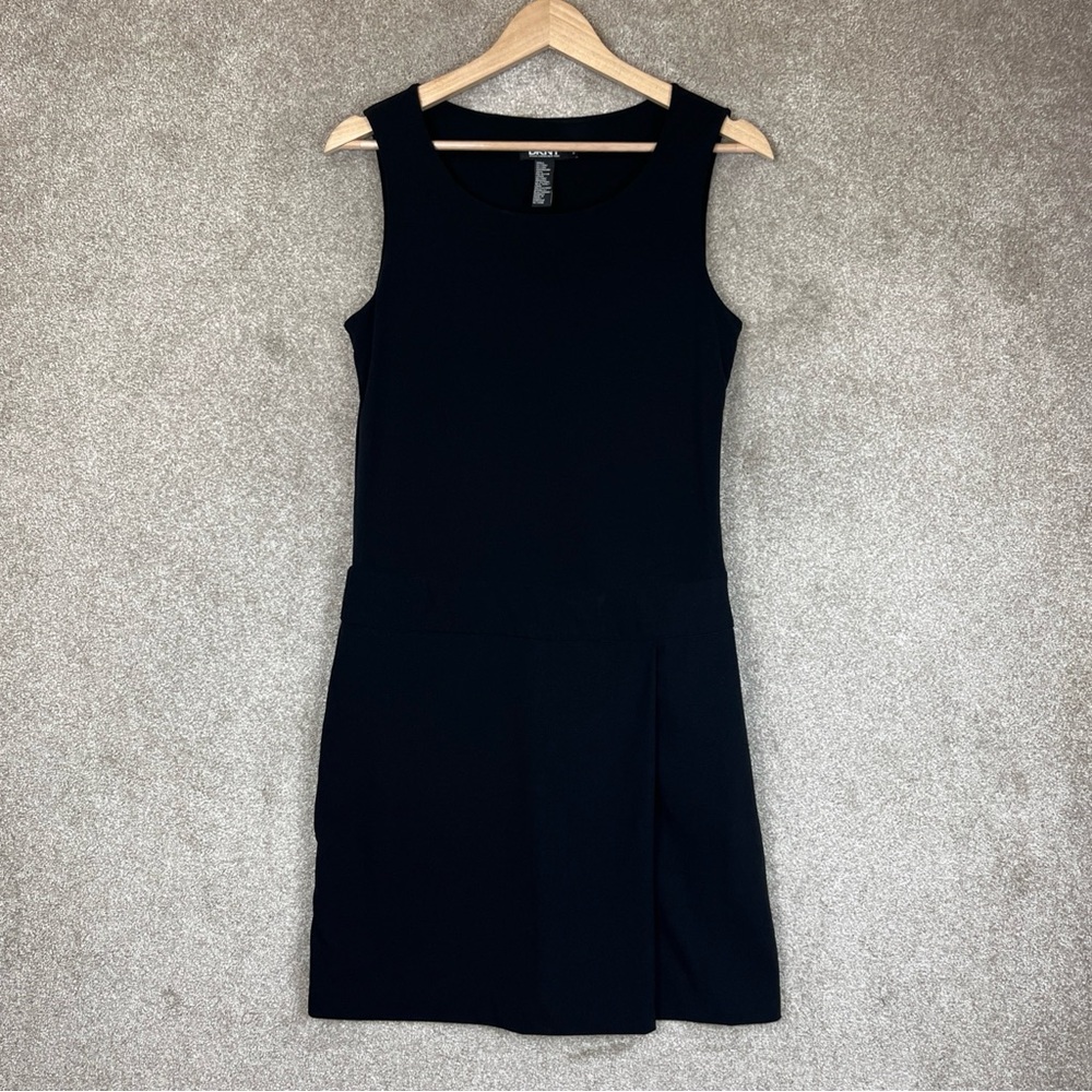 DKNY Dress Womens 8 Black Sleeveless Side Zip Stretch Knee Length- 3352*